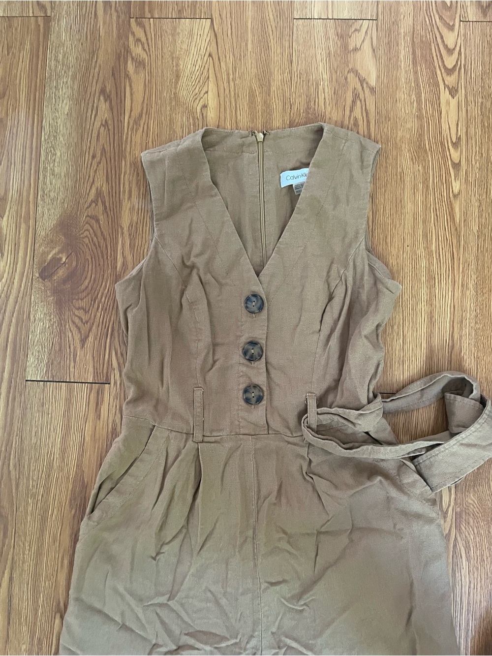 Calvin Klein Sleeveless V-Neck Wide-Leg Jumpsuit in Camel - Picture 4 of 8